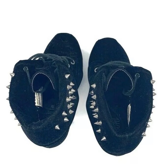 Steampunk Club Couture Velour Studded Platforms - Picture 9 of 12